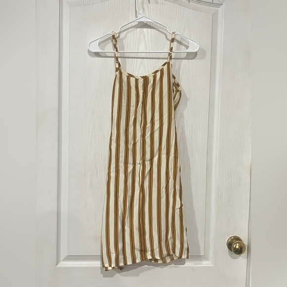 Faithful the Brand KARA WRAP DRESS - SANDWASH PRINT - Picture 8 of 9